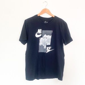 The Nike Tee Air Max Mens Short Sleeve Tee